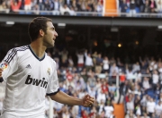 Doinb意外战胜SKT，反败为胜引爆全场！引发球迷热议